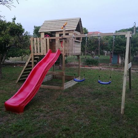 Casa Das Laranjeiras E Parque Infantil Azeitao Buitenkant foto